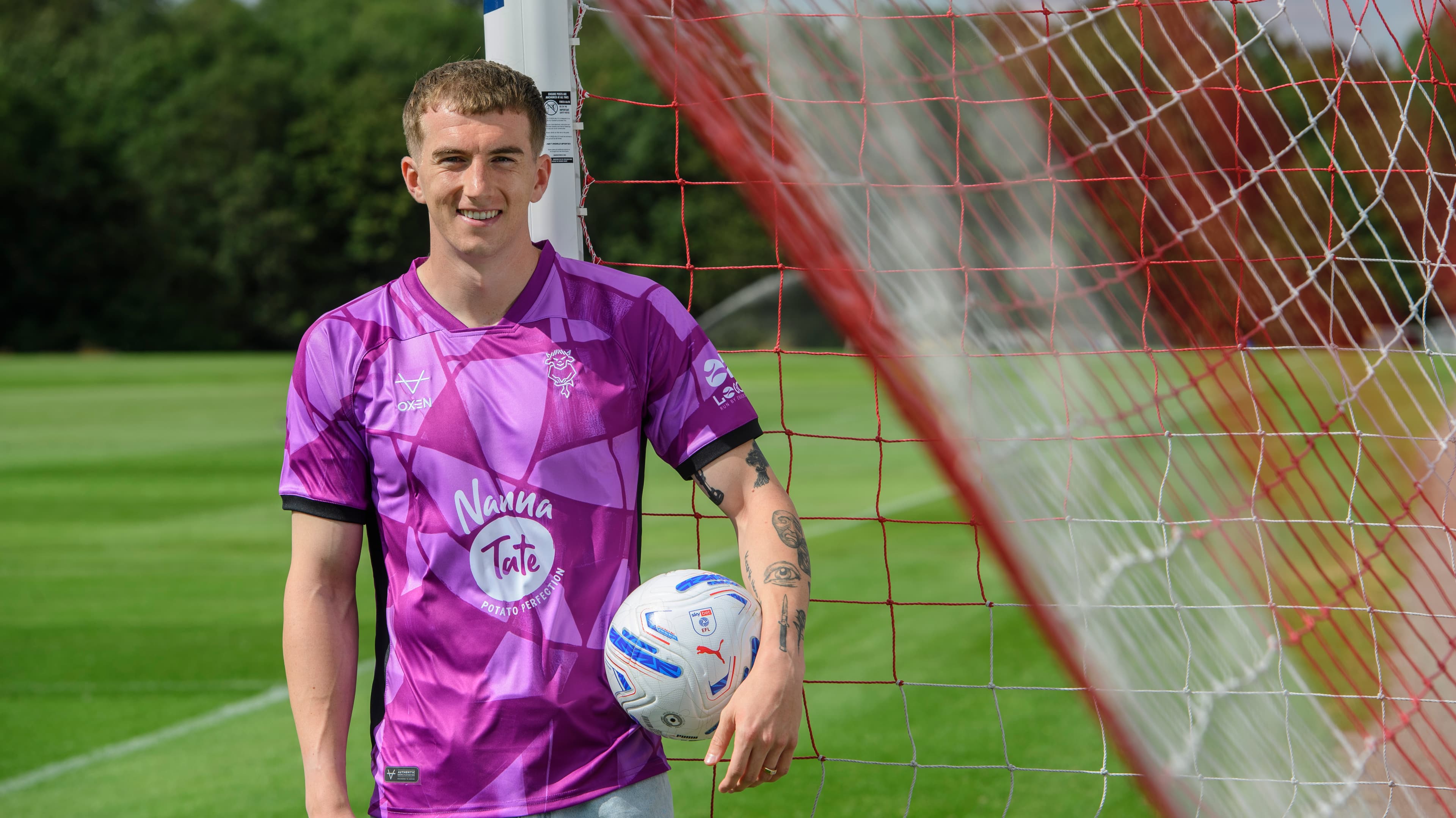 Joe Gauci has joined City on a season-long loan from Aston Villa, subject to the relevant Premier League and EFL approval.